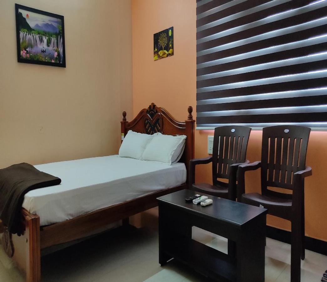 Jeeva Residency Hotel Thalaivasal Exterior foto